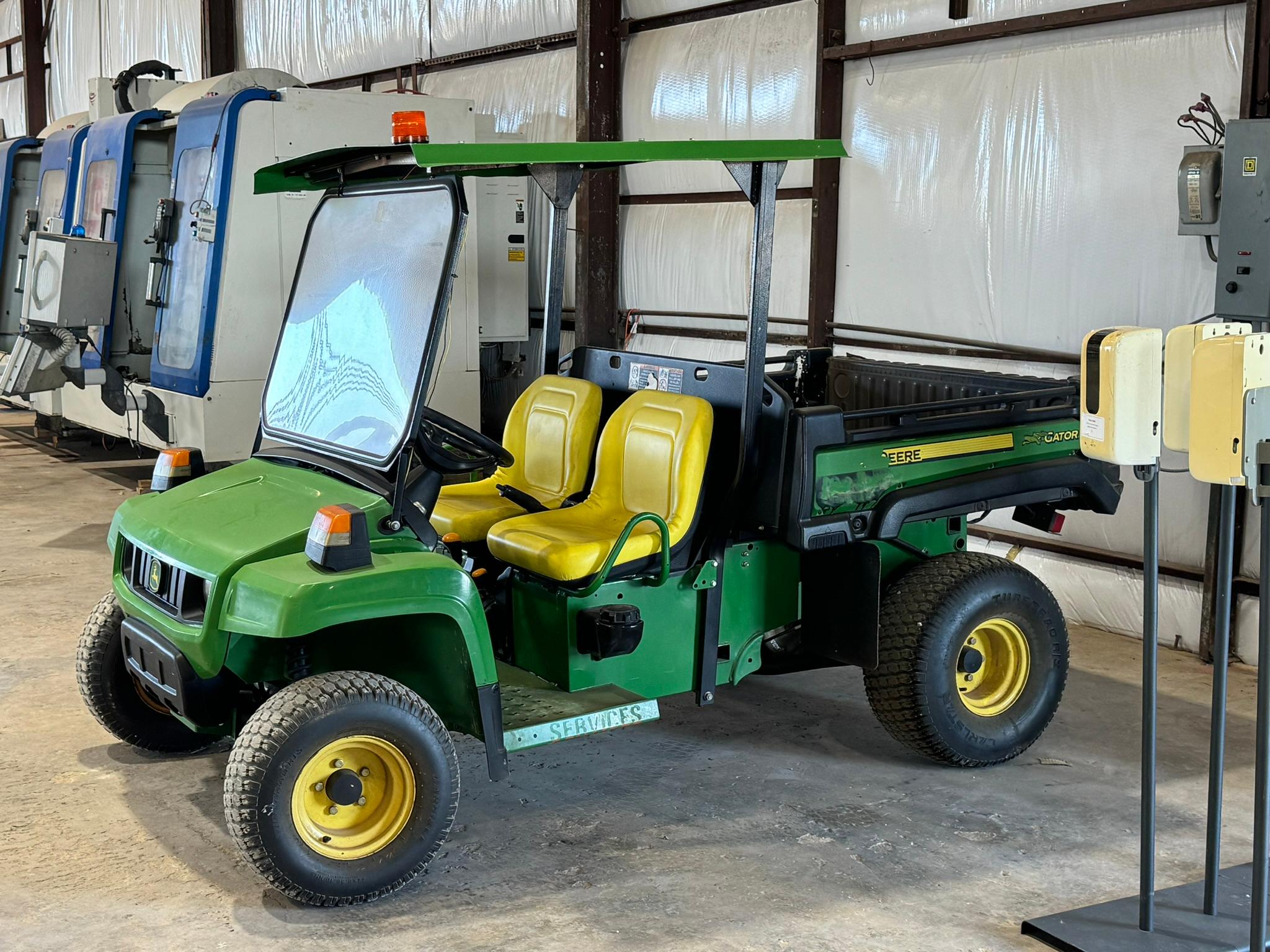 John Deere Gator 4x2 16HP Utility Vehicle — 500LB Bed Capacity