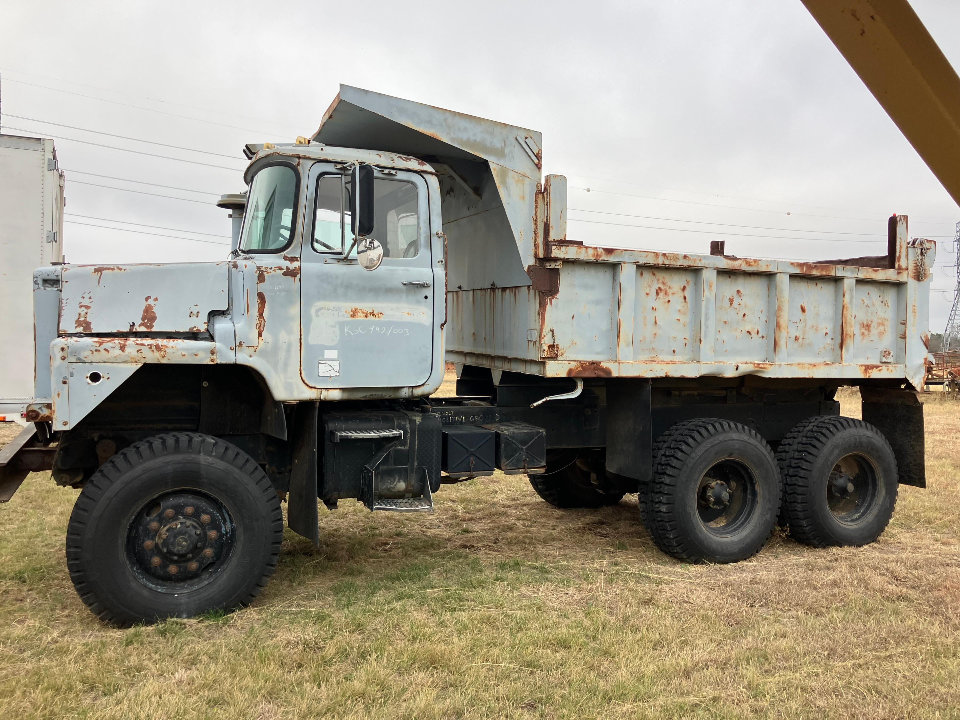 Mack DM6116S 16,000LB GVWR Dump Truck