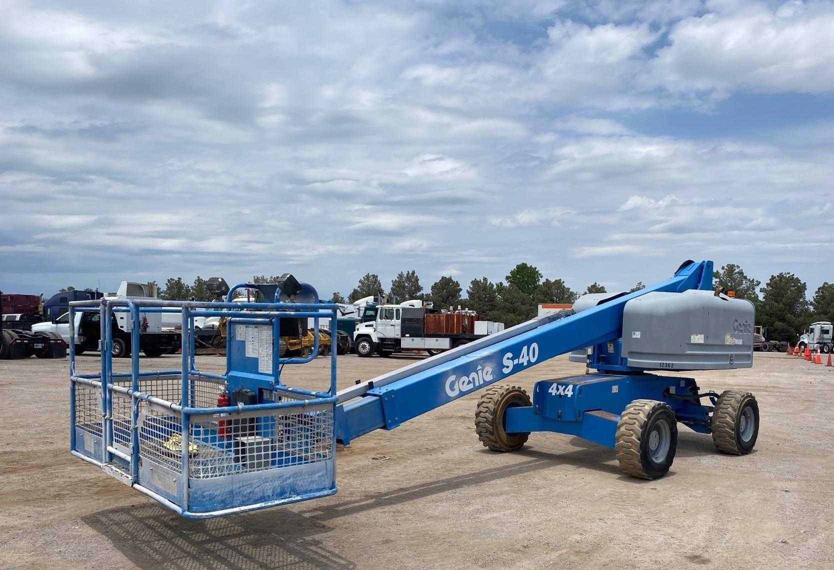 Genie S-40 40’ 4x4 Boom Lift