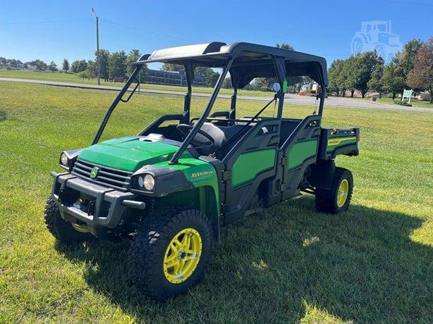 2024 JD Utility Vehicle XUV825M S4