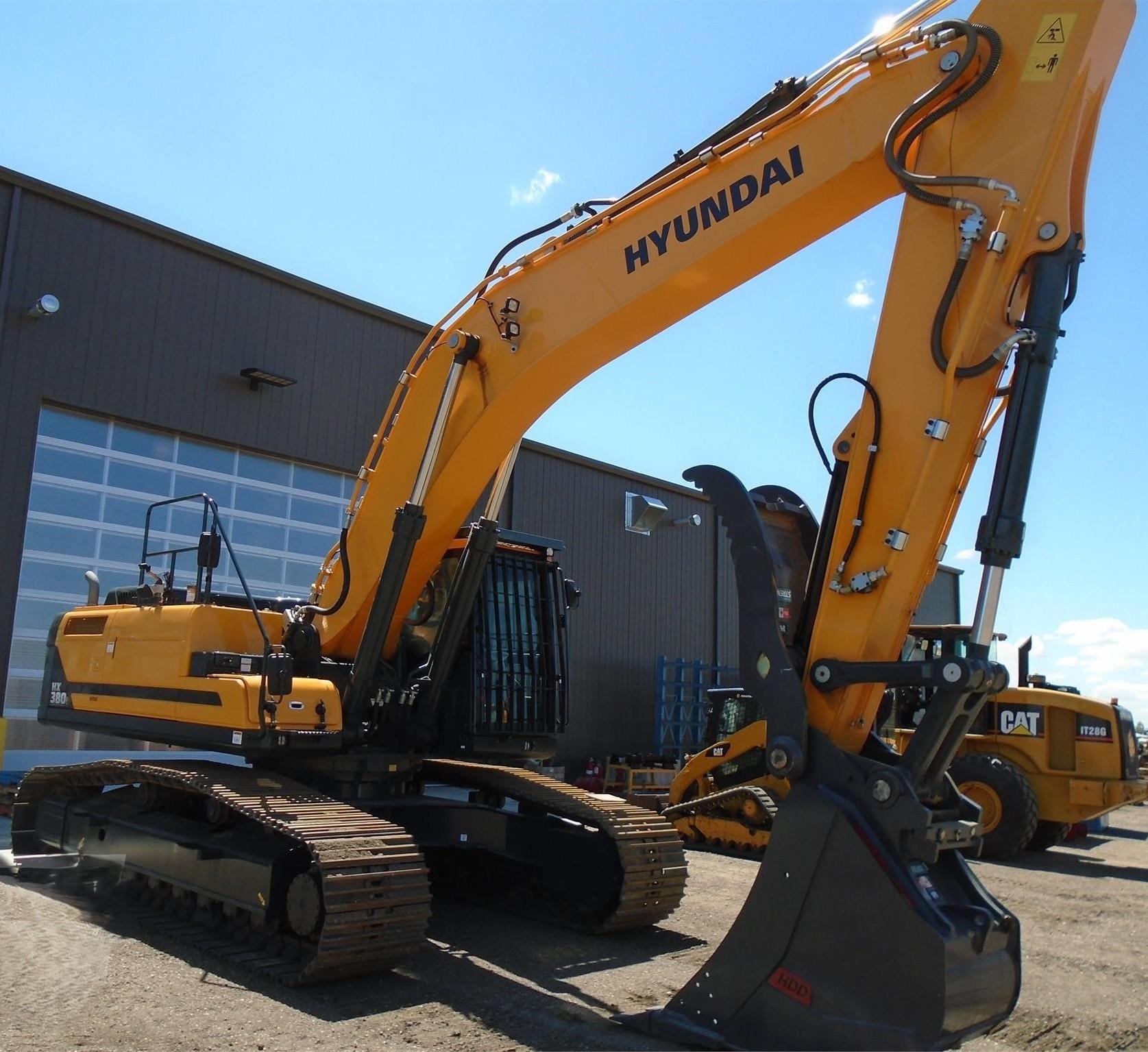 2021 Hyundai HX380A L Tracked Excavator w/ Thumb