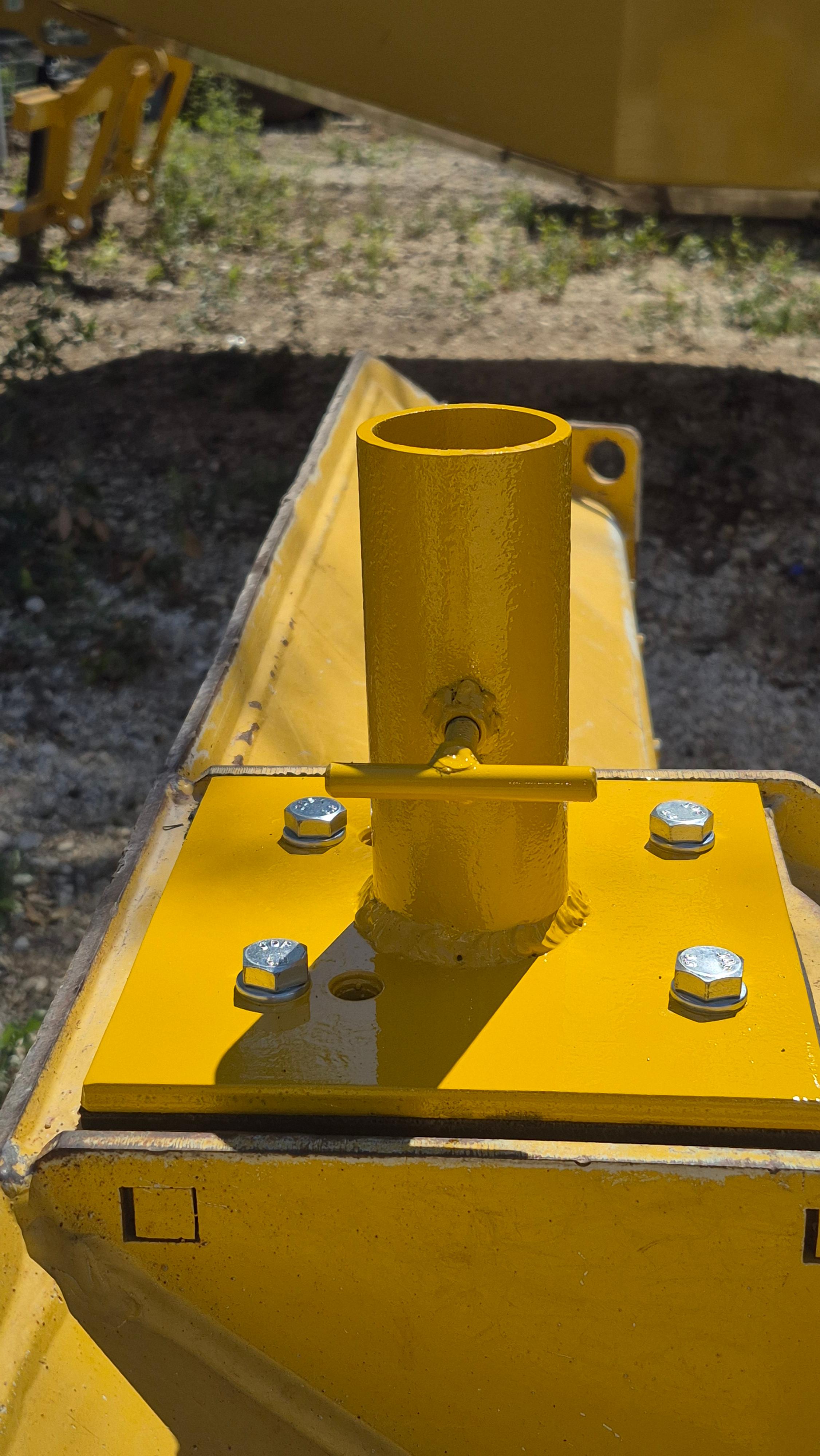 DP166 - Laser / GPS mount for Dozers