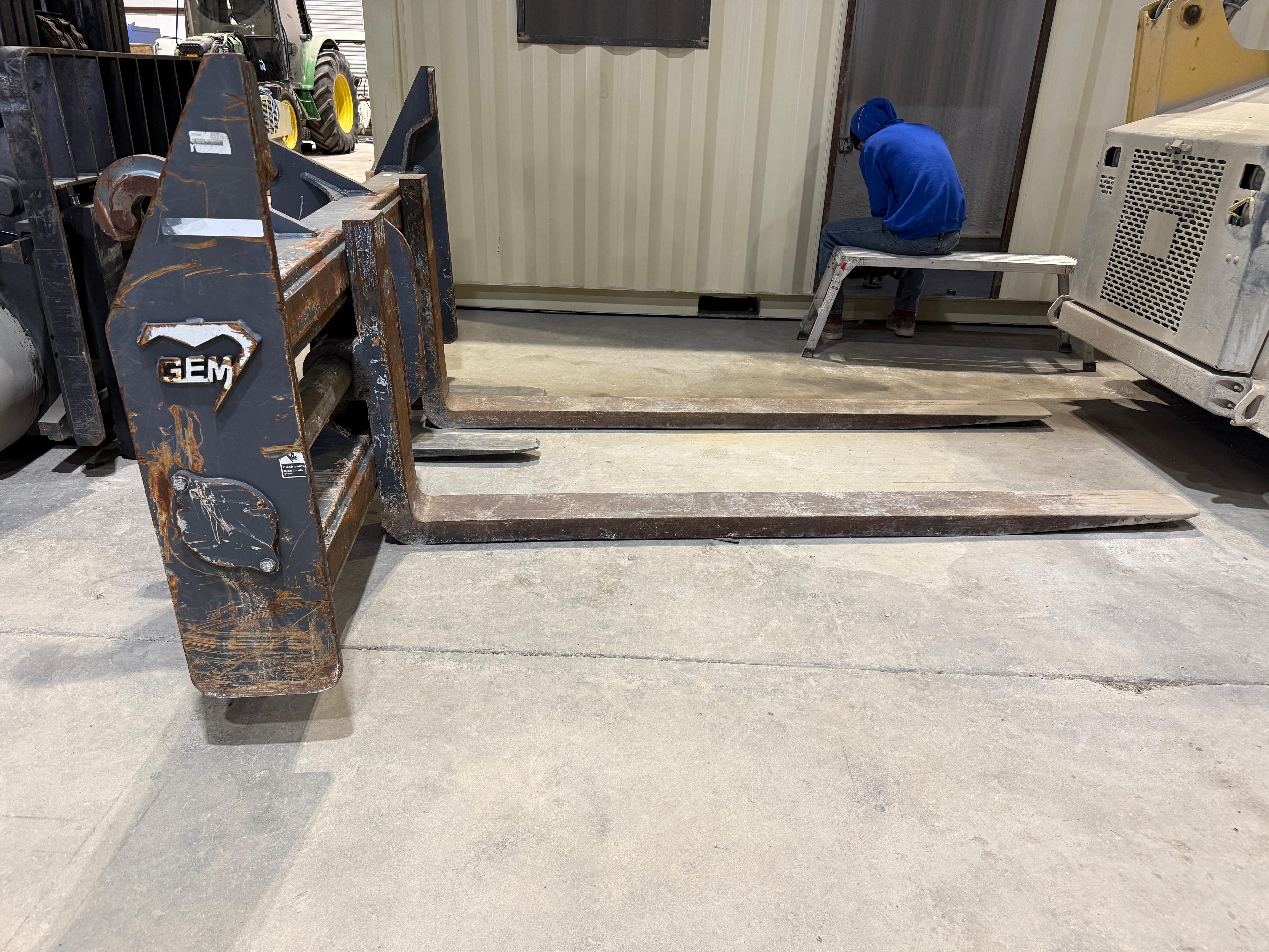 102" x 96" JCB/GEM 6V 724FORKS96 wheel loader forks - DP176