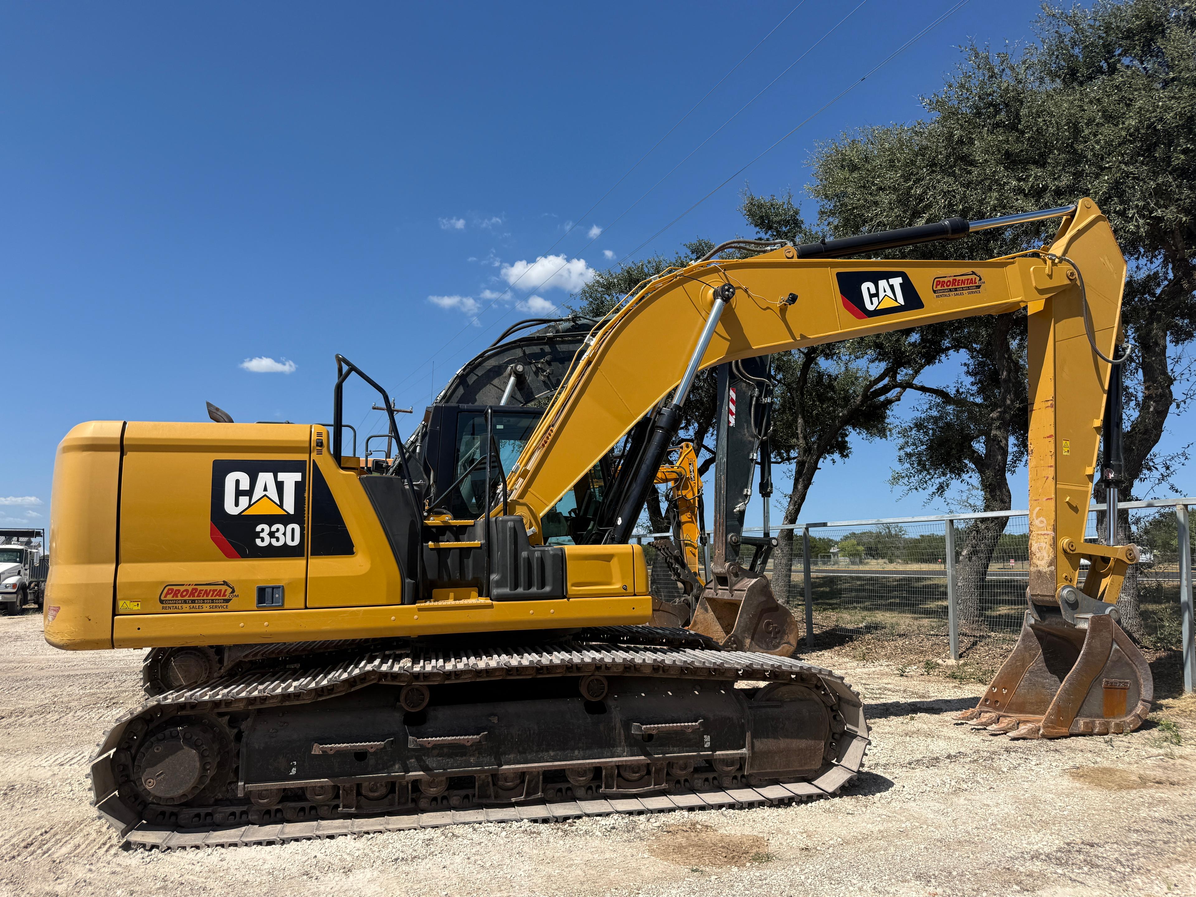 2019 CAT 330 EXCAVATOR