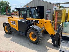 JCB 505-20TC Telehandler — 5,500 lb Capacity, 20 ft Lift Height, 74 HP Diesel