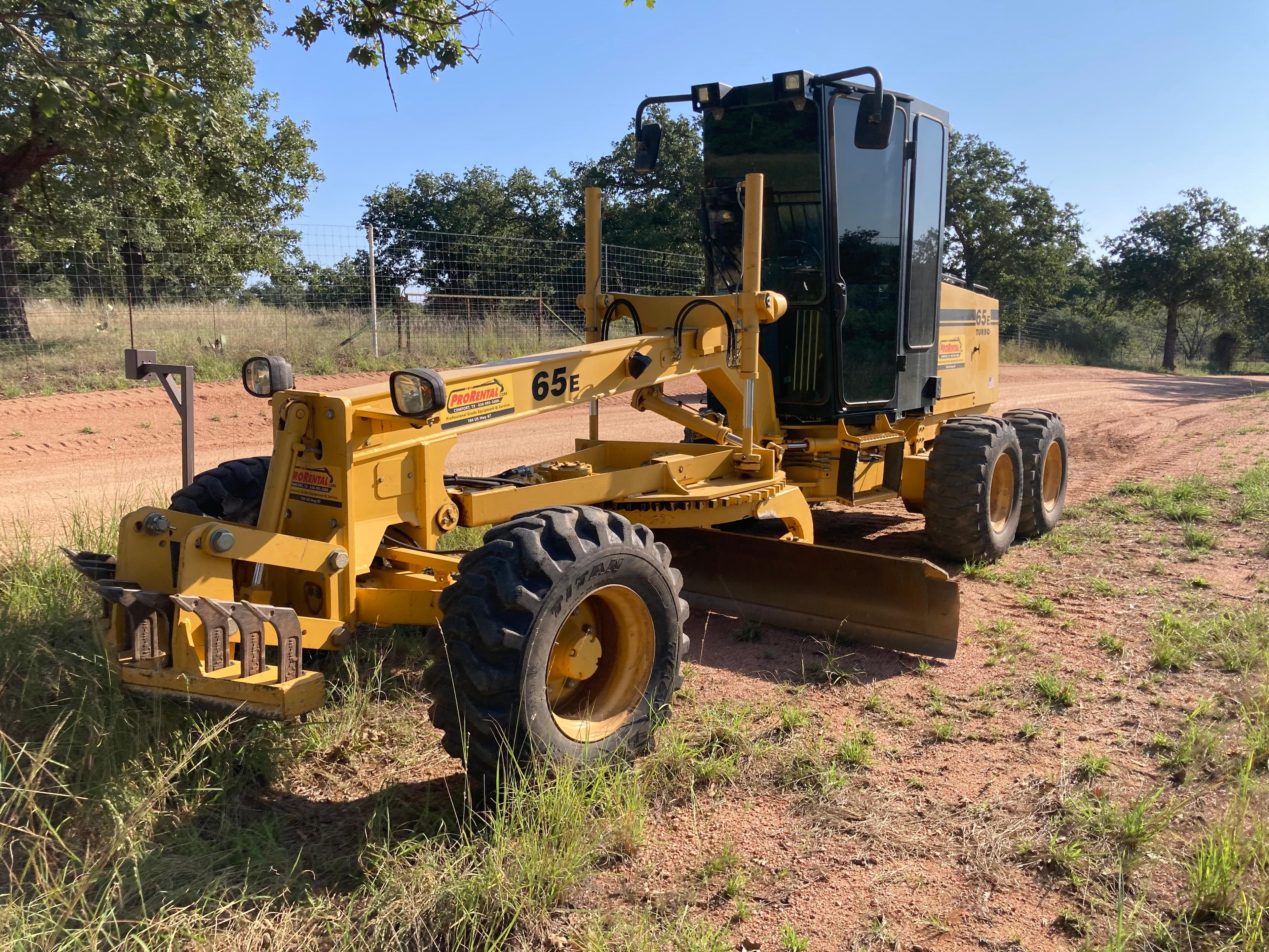 NorAm 65E Motor Grader — 120HP, 12’ Moldboard, 16,900 lbs Operating Weight, Compact Design, Tier 4 Final Engine